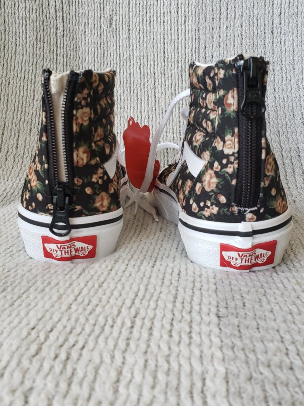 NWT NIB Vans Rose Dreams Sk8 Hi Zip Black White Girls Size 11 - Picture 5 of 15